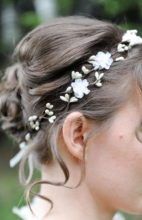 Hochzeit - Bridal Hair Accessories, Bridal Flower Crown, Bridal Headband, Floral Crown, Flower Girl Hair Wreath, Weddings, Wedding Headband