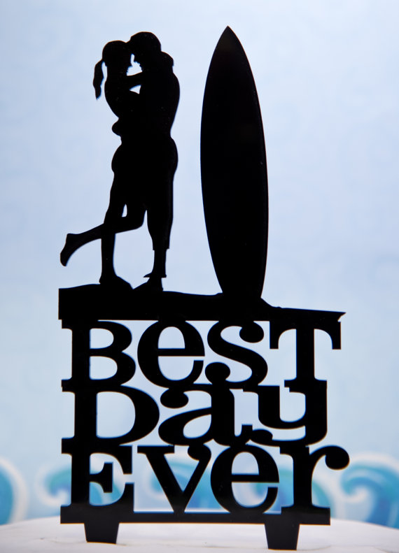 Mariage - Wedding Cake Topper Best Day Ever with Hugging Couple and surfboard