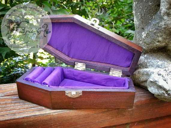 Hochzeit - Engagement Ring Coffin Box Gothic Valentine Keepsake Memory Box Alternative Wedding Gothic Wedding Halloween Exqusite gift of undying love