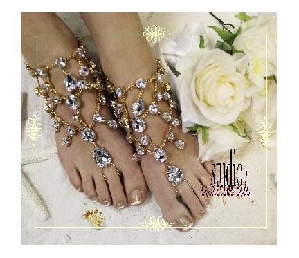 Hochzeit - Crystal GOLD Barefoot Sandals 