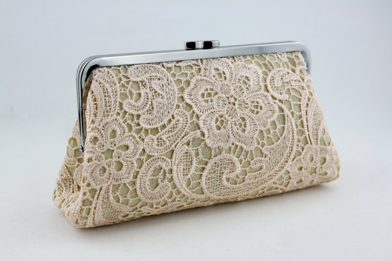 Mariage - Blushed Pink Lace Bridal Clutch / Wedding Clutch Purse / Bridesmaid Gift for Wedding Party / Wedding Gift