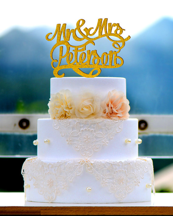 Hochzeit - Wedding Cake Topper Monogram Mr and Mrs cake Topper Design Personalized with YOUR Last Name 045