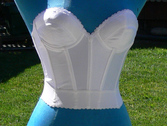 زفاف - white  boned strapless corset size 34b  union label