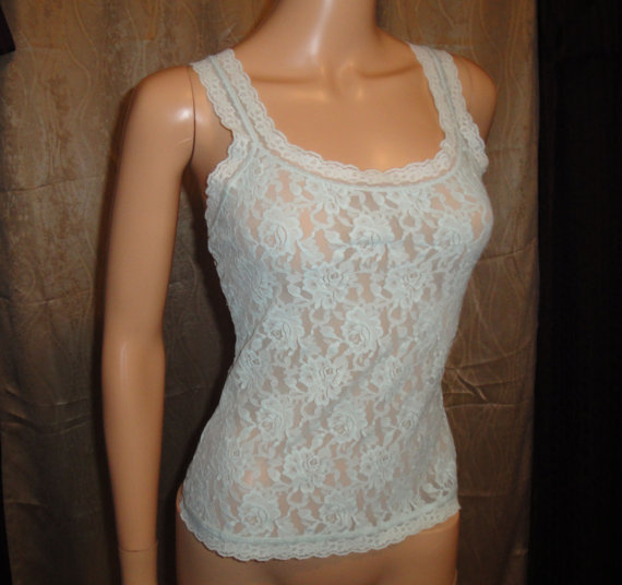 زفاف - Vintage lingerie, Hanky Panky New York, Small stretchy lace camisole, Pastel green with white lace trim, All Nylon, 1980s Made in USA