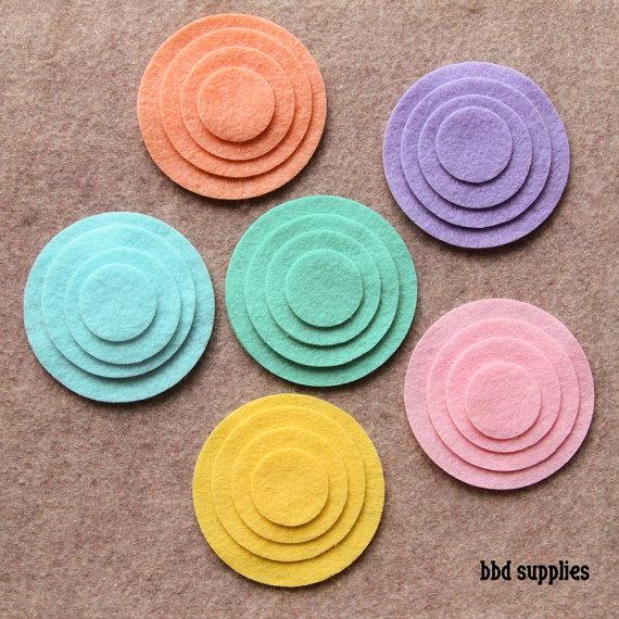 زفاف - Hippie Chick - Circles - 48 Die Cut Wool Blend Felt Flowers