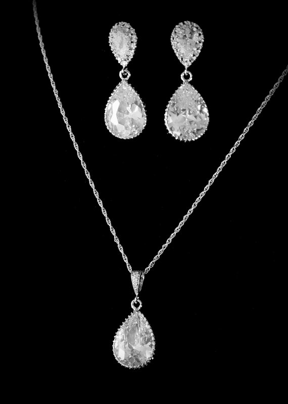 Свадьба - Bridal Jewelry Set Crystal Bridal Set Pear Shaped Crystal Bridesmaid Jewelry Set Crystal Pendant and Earrings Wedding Jewelry