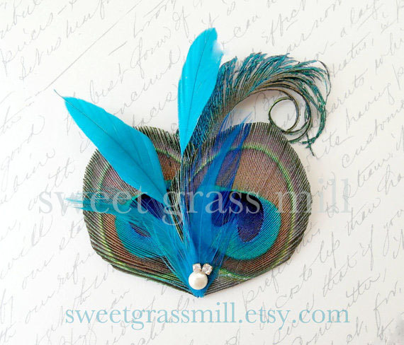Hochzeit - Peacock Fascinator - BELLA FLAIR - Peacock & Turquoise or Purple Feathers - Choose Clip or Headband