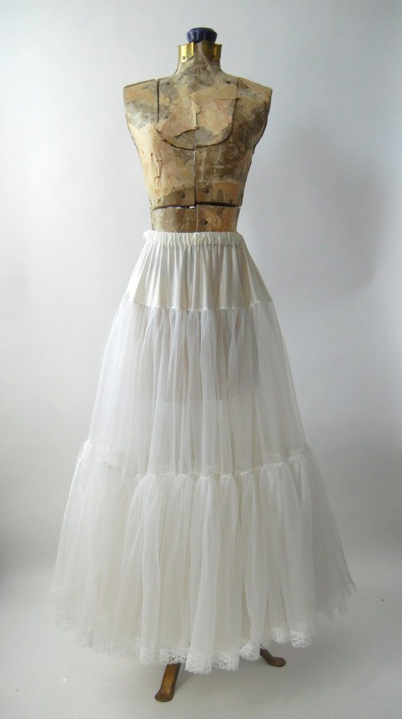 Hochzeit - Vintage White Crinoline, Vintage White Petticoat, Long White Crinoline, Bridal Petticoat, Wedding Crinoline, Wedding Gown Petticoat, Lace