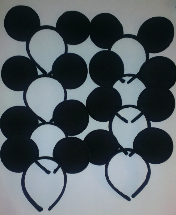 زفاف - On Sale 10  Mickey Mouse Ear Headband all Black made of soft flannel material