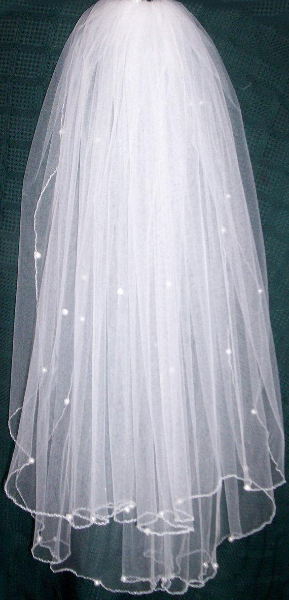 Свадьба - BRIDAL WEDDING .veil 2 tier  ivory elbow  length with PEARLS Ready to wear with comb attached.