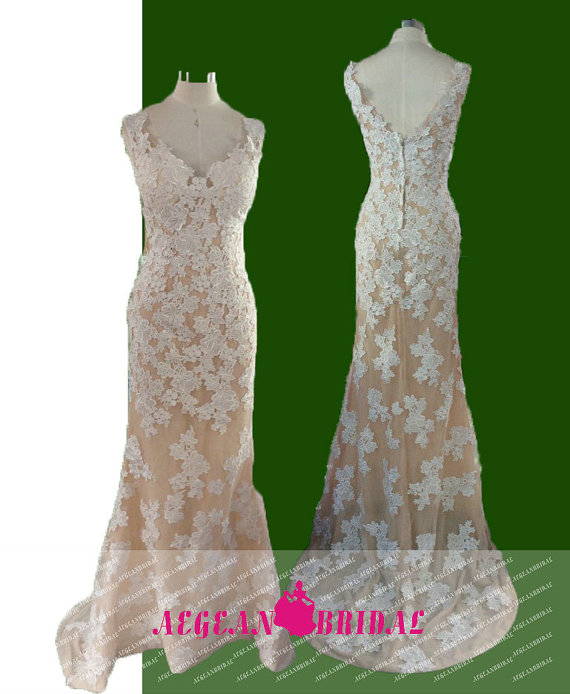 Hochzeit - RW559 Stunning Lace Wedding Dress with Appliques Mermaid Bridal Dress with Zipper V Cut Wedding Gown Nude Lining Wedding Gown with V Neck