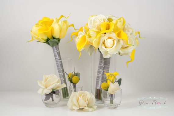 Mariage - RESERVED FOR MELISSA -Yellow Wedding Bouquet & Boutonniere Set - Cream Real Touch Roses, Calla lilies, Craspedia, Billy Buttons, Tulips