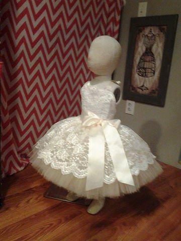 Wedding - flower girl dress, adorable ivory lace flower girl tutu dress