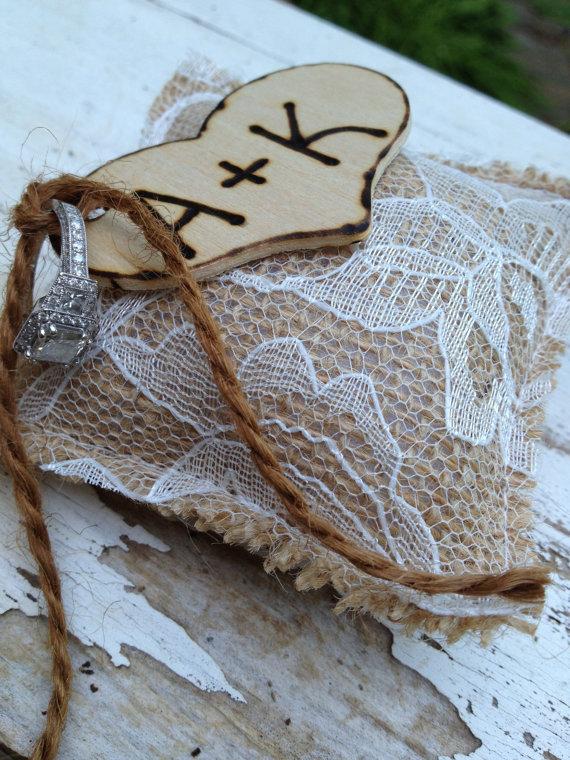 Mariage - Tiny Burlap and Lace Ring Bearer Pillow - Rustic Ring Bearer Pillow - Burlap Ring Bearer Pillow