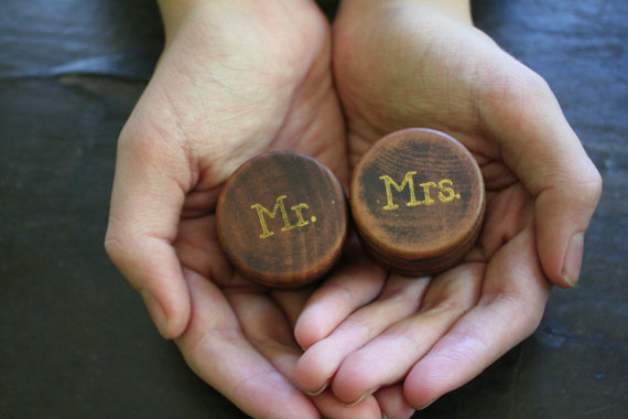 Wedding - Wedding ring box set. Tiny round ring boxes, ring bearer accessory, ring warming. Pair of pine ring boxes with Mr and Mrs design in gold.