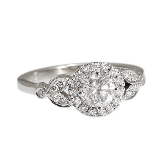 Mariage - Flower Engagement Ring - Roman Crown Leaves Engagement Ring- art deco, engagement ring, vintage, leaf ring, antique