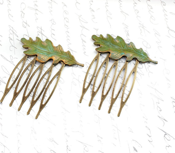 Mariage - Leaf Hair Comb Oak Leaf Verdigris Green Antique Gold Brass Rustic Woodland Wedding Hair Accessories Pair of Leaves Bridal Accessories