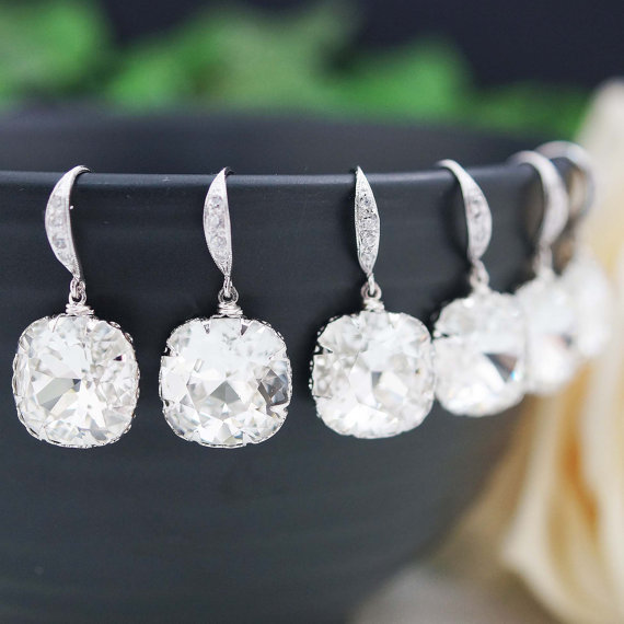 زفاف - 15% OFF SET of 8 Wedding Jewelry Bridal Earrings Bridesmaid Earrings Clear White Swarovski Crystal Square drops Earrings Bridal Jewelry