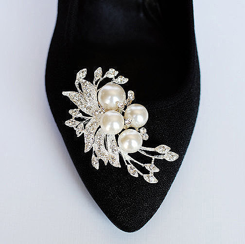 زفاف - Bridal Shoe Clips Pearl Crystal Rhinestone Shoe Clips Wedding Party (Set of 2) BELLINI Collection SC020LX