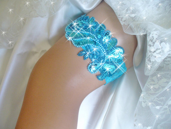 Свадьба - Something Blue, Turquoise Wedding Garter, Wedding Traditions, Wedding Lingerie, Bridal Garter, Blue Sequin Garter, Turquoise Sequin Garter