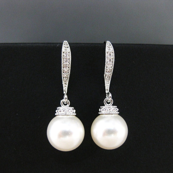 Mariage - Bridal Pearl Earrings Swarovski 10mm Round Pearl Earrings Drop Dangle Earrings Bridesmaid Earrings Wedding Jewelry Bridesmaid Gift (E005)