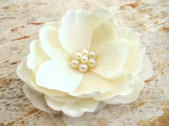 Свадьба - Elegant Ivory Flower Fascinator Hair Clip Magnolia with Large Cluster of Faux Pearls