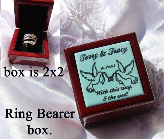 Hochzeit - Ring bearer box,  ring box,  ring bearer pillow,  engagement ring box,  gift box,  wedding decoration, 2x2 box