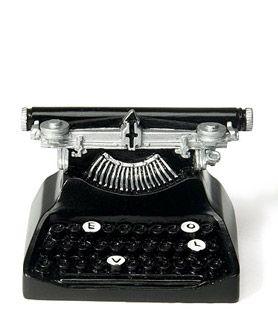 Hochzeit - Vintage Love Keys Typewriter Holder (Set Of 12)