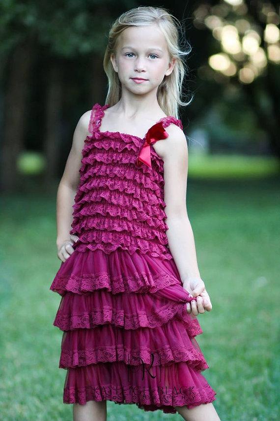 Свадьба - Burgundy Flower Girl Dresses- Christmas Dress- Maroon Lace dress- Rustic Girls Dress- Baby Lace Dress- Junior Bridesmaid