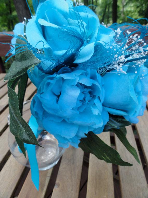 Mariage - Turquoise Peacock Feather Bouquet With Turquoise Peonies, Turquoise Bridal Bouquet, Bridesmaid Bouquet
