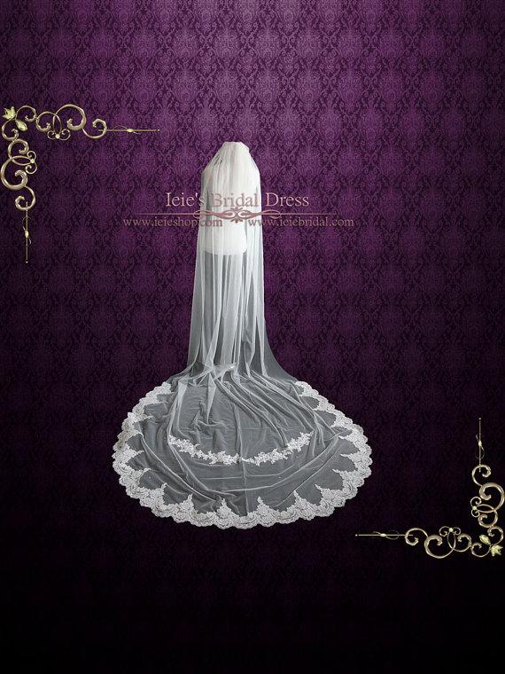 زفاف - Cathedral Length Soft Tulle Bridal Veil with Laces at the End and Light Pearl Beading 