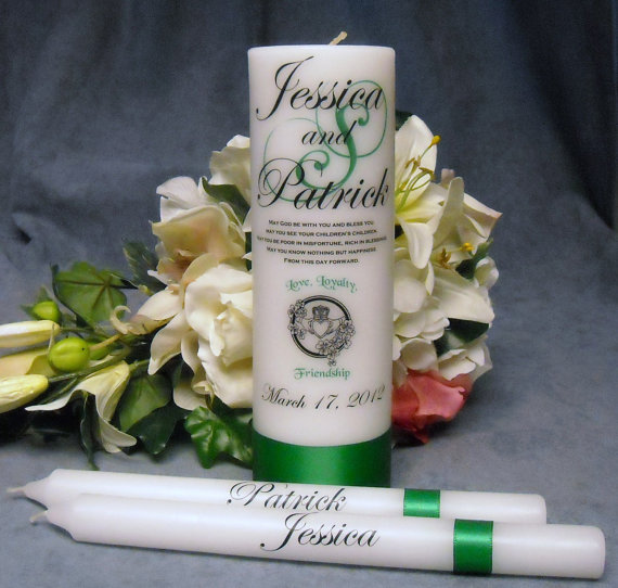 Hochzeit - Unity Candle With Tapers Personalized Irish Design