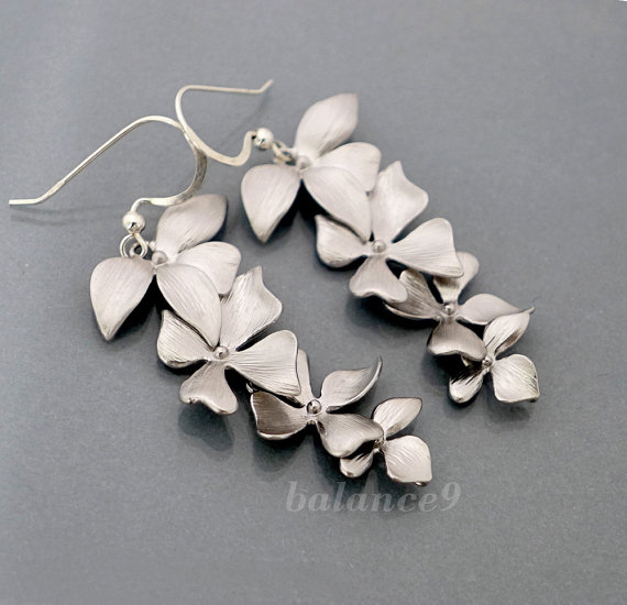 زفاف - Orchid earrings, Cascad four flowers charm dangle, wild, sterling silver ear wire, bride bridal wedding jewelry, by balance9