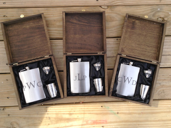 Hochzeit - Engraved Cigar Box SET OF 3 with Flask & Shot Glass Set Rustic Wedding Personalized Bridal Party Groomsmen Gift