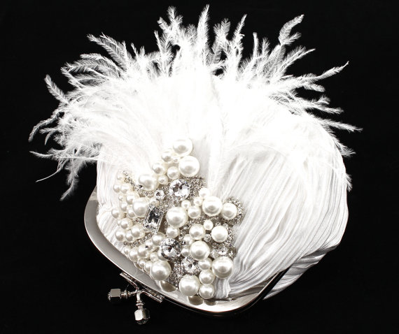 Hochzeit - White Feather Rhinestone Pearl Bridal Clutch,  White Pearl Feather Wedding Purse, White Evening Clutch