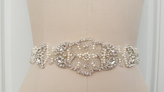 Свадьба - Wedding Belt, Bridal Belt, Sash Belt, Crystal Rhinestone & Off White pearls - Style B200733
