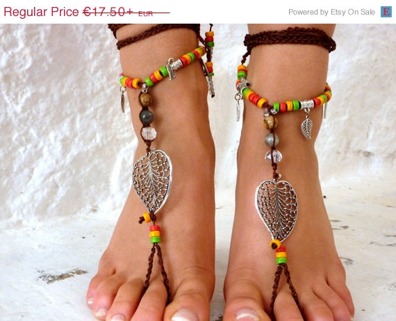 Hochzeit - PROMO SALE Barefoot Sandals, Nude shoes, silver leaf, Foot  jewelry, Wedding, Victorian Lace, Sexy, Yoga, Anklet , Bellydance, Steampunk, Be