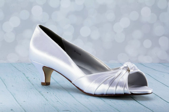 زفاف - 1 3/4 Inch Heel  Wedding Shoes - Choose From Over 100 Colors - Custom Shoe - Dyeable Wedding Shoes - Wedding Shoe Wide Shoe Sizes -Parisxox