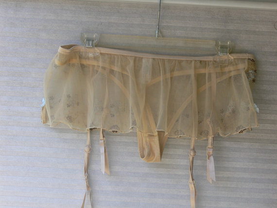 Hochzeit - garter and thong panties xlarge size 8