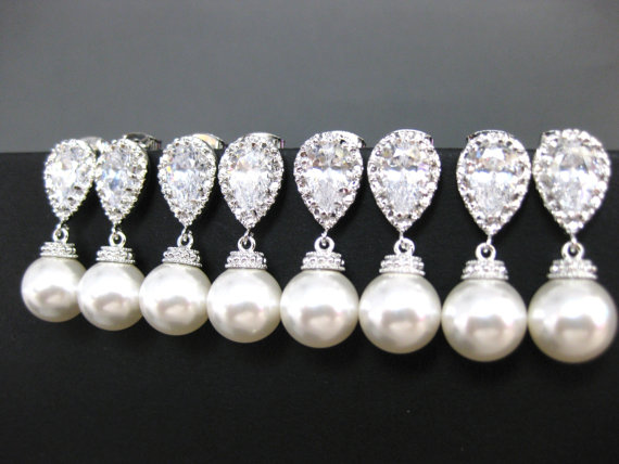 Mariage - 10% OFF Set of 4 Swarovski Round Pearl Earrings Drop Dangle Earrings Bridesmaid Gift Wedding Jewelry Gift Bridal Earrings (E014)