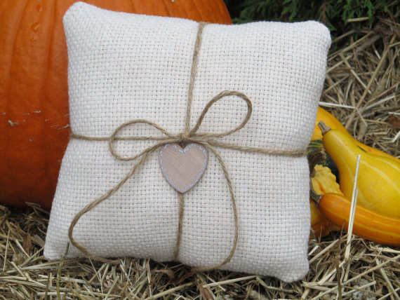 زفاف - Ring Bearer Pillow - Personalized With A Country Feel For Your Wedding Day
