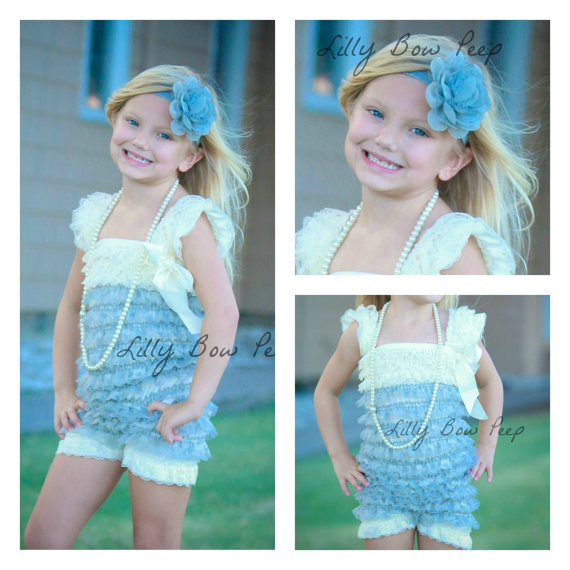 زفاف - Baby girl Clothes -Newborn girl clothes-Ivory & Gray Lace Petti Romper - Lace Headband SET-Preemie-Infant-Child-Toddler-Flower Girl Dress Up