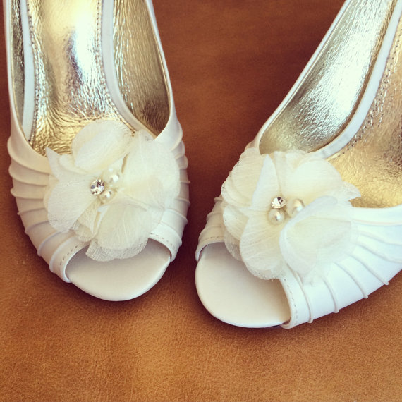 Wedding - Ivory Chiffon Shoe Clips - Set of 2 - Best seller