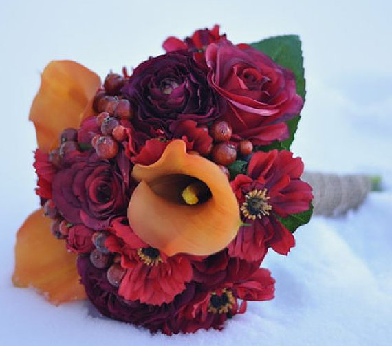 زفاف - Vibrant Fall Wedding Bouquet, Keepsake Bouquet, Bridal Bouquet, made with Orange Calla Lily, Blueberries,Red Rose, Ranunculus silk flowers