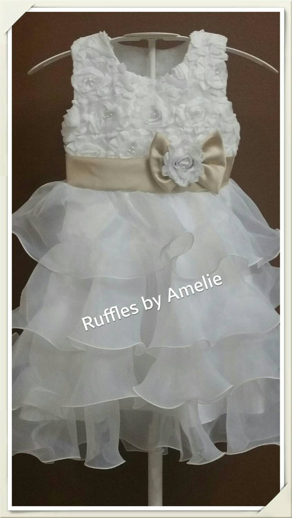 Mariage - Ivory Flower Girl Dress Chiffon Ruffles wedding Dress, wedding dress ,recital dress, flower girl dress,baptims dress,Birthday dress.