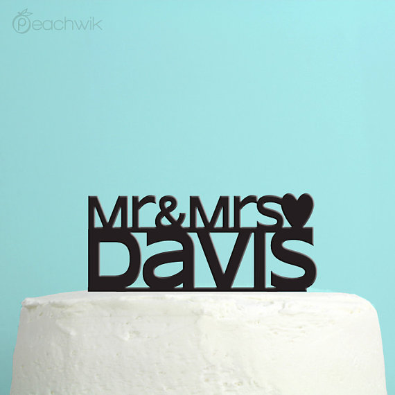Свадьба - Personalized Wedding Cake Topper - Monogram Initials Cake Topper - Unique Custom Last Name Wedding Cake Topper - Glitter - Peachwik - PT6