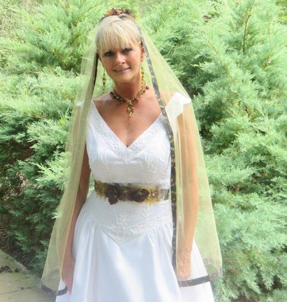 Wedding - Camo Veil - Green Veils - Camouflage Veil - Bridal Veils - Camo Accessories - Bridal Veils - Wedding Veils - Wedding Accessories