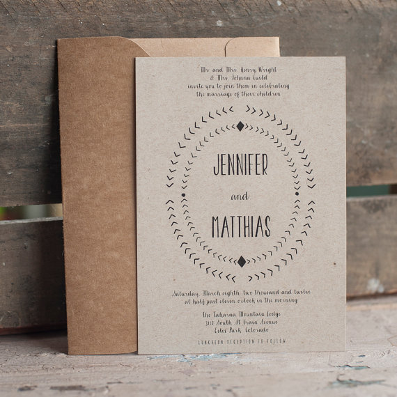 Свадьба - Kraft Wedding Invitation, rustic wedding invitation, arrows, eco friendly wedding invitation, typography wedding invitation set - The Arrow