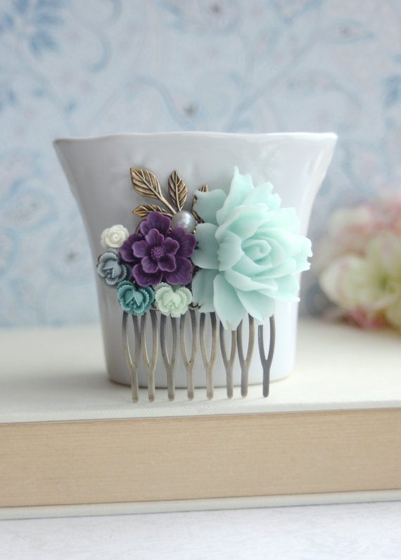 Mariage - Large Mint Rose, Dark Purple, Dusty Blue, Ivory Amethyst, Light Mint Flowers Hair Comb. Bridesmaid Gifts Mint Wedding, Purple and Mint Green
