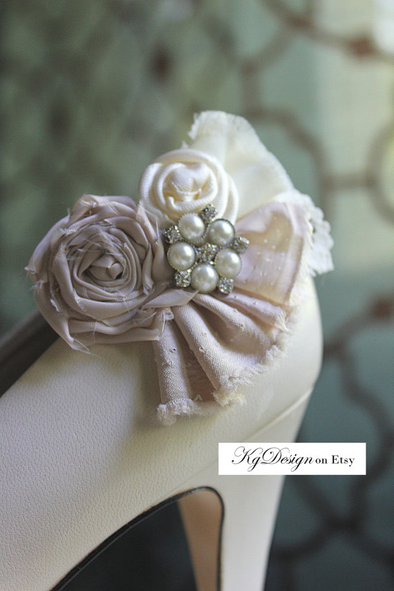 Hochzeit - Wedding or Dress- Dusty Blush, rolled rosette shoe clips
